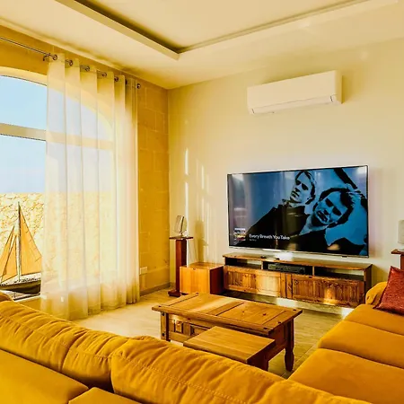 Pitt House * 纳杜尔