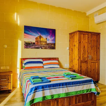 Pitt House Villa